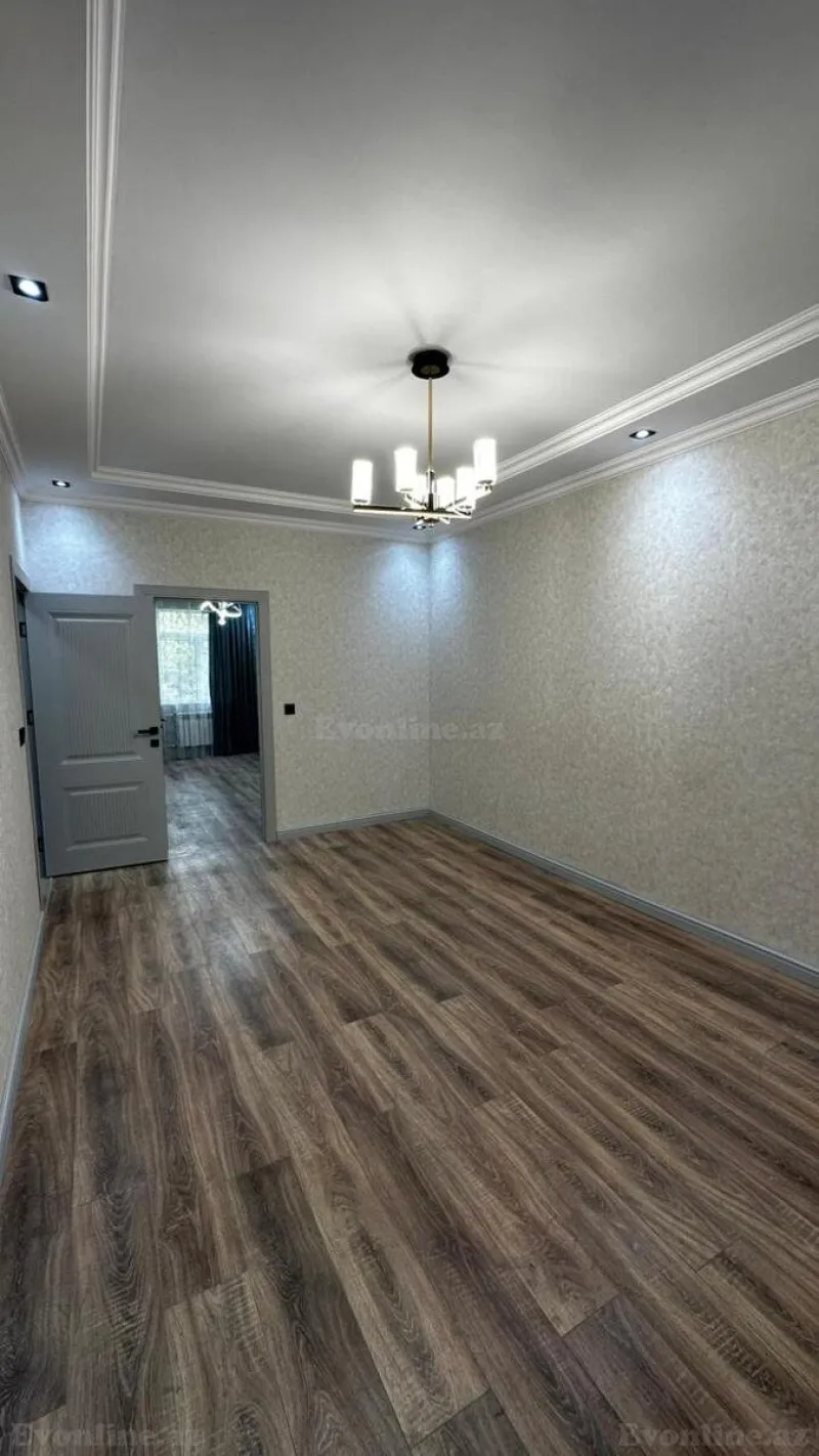 Satılır 2 otaqlı Mənzil Köhnə tikili 50 m² 4-cü mikrorayon - şəkil 6