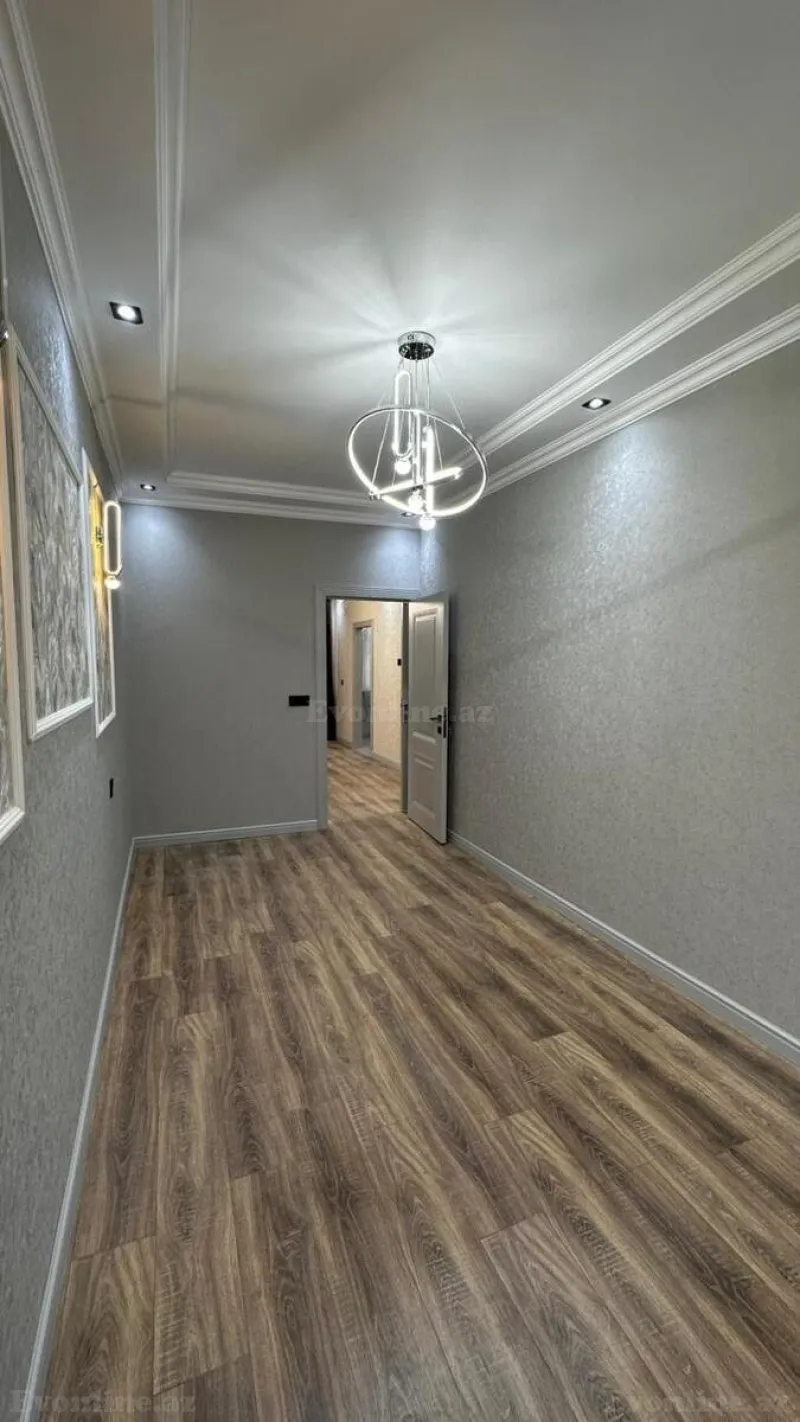 Satılır 2 otaqlı Mənzil Köhnə tikili 50 m² 4-cü mikrorayon - şəkil 12