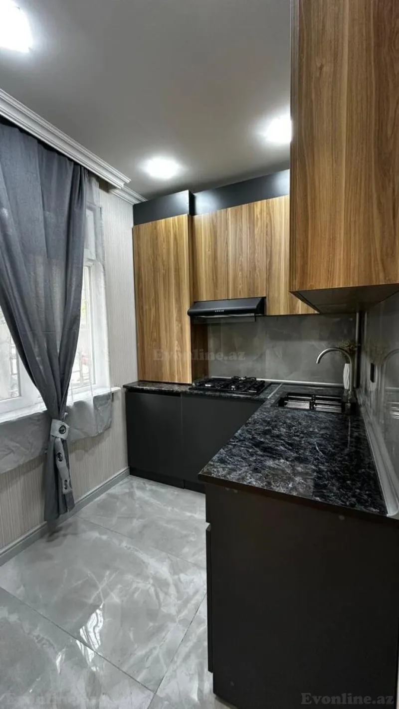 Satılır 2 otaqlı Mənzil Köhnə tikili 50 m² 4-cü mikrorayon - şəkil 19
