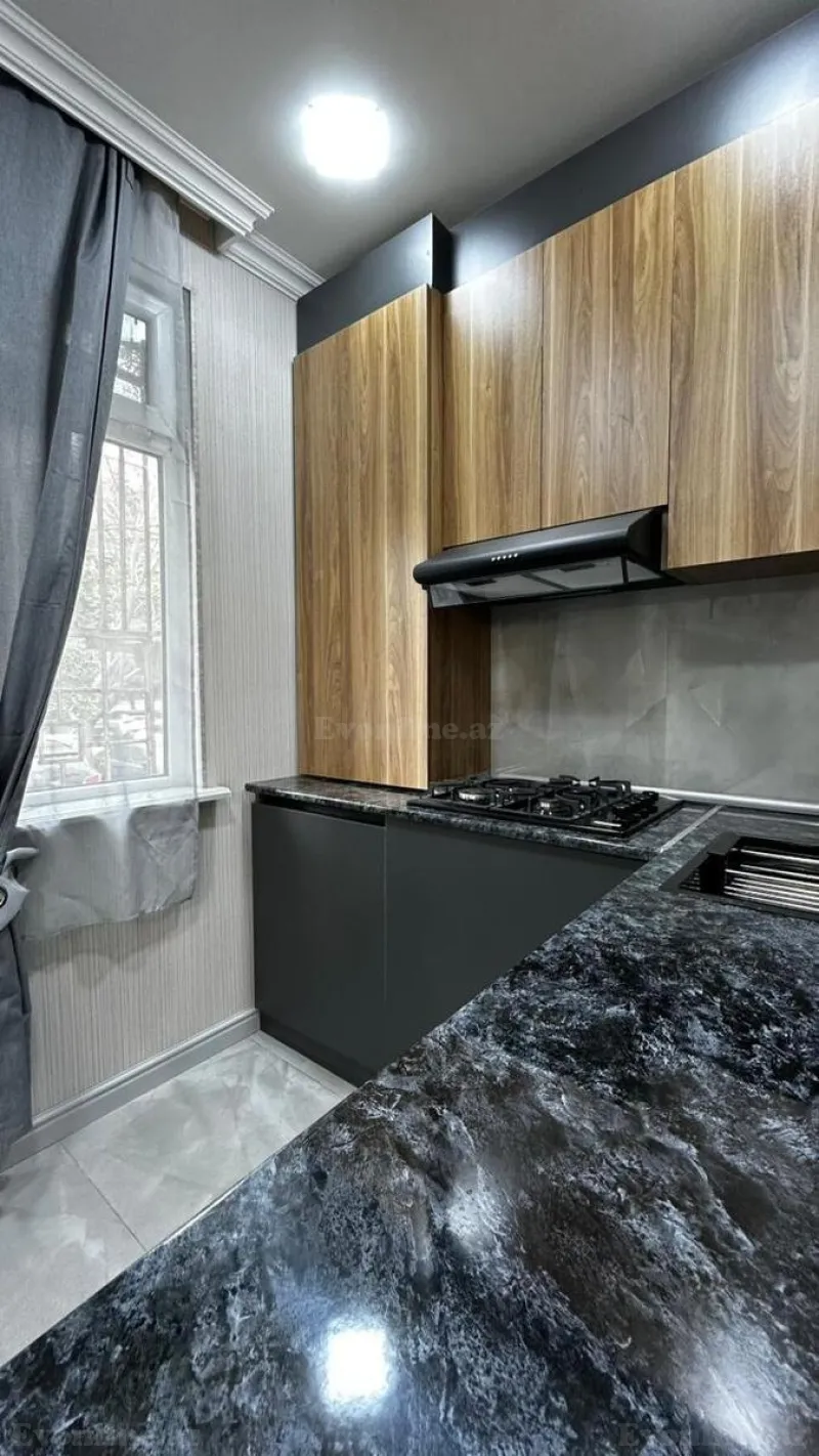 Satılır 2 otaqlı Mənzil Köhnə tikili 50 m² 4-cü mikrorayon - şəkil 21