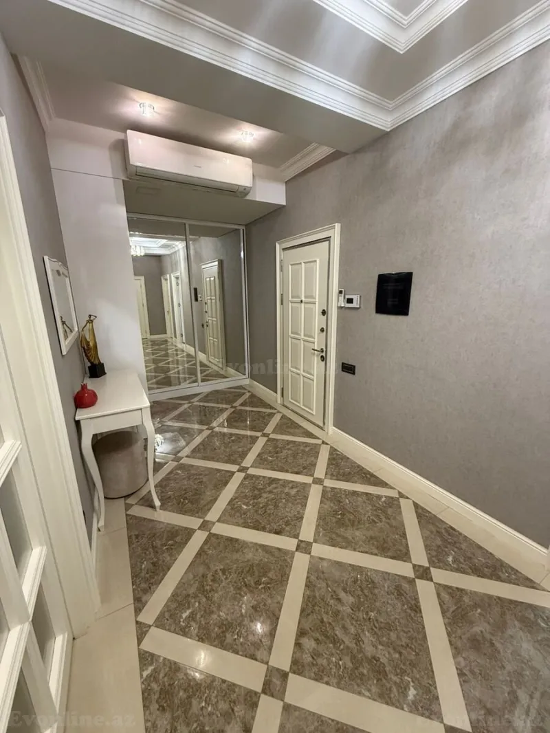 Satılır 3 otaqlı Mənzil Yeni tikili 120 m² Xətai r. - şəkil 14