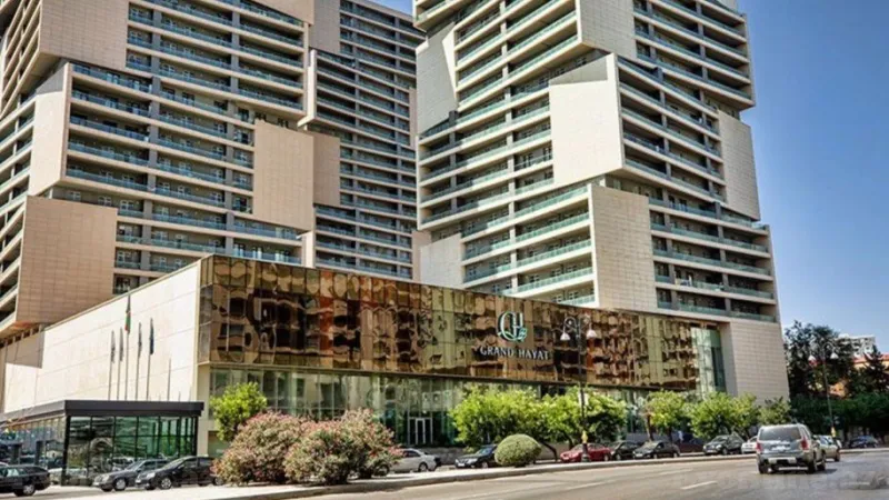 Satılır 3 otaqlı Mənzil Yeni tikili 148 m² 8 Noyabr m. - şəkil 2