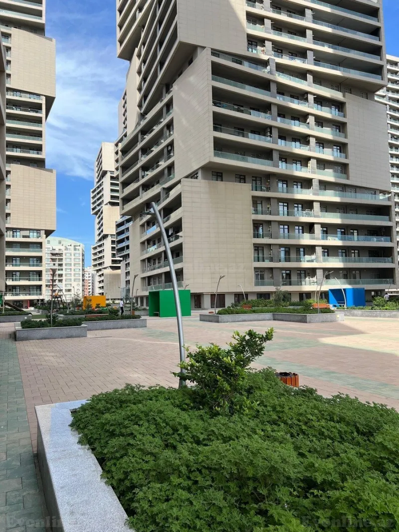 Satılır 3 otaqlı Mənzil Yeni tikili 148 m² 8 Noyabr m. - şəkil 3
