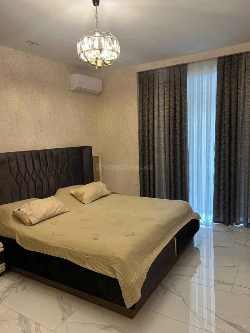 Satılır 3 otaqlı Mənzil Yeni tikili 148 m² 8 Noyabr m. - şəkil 13