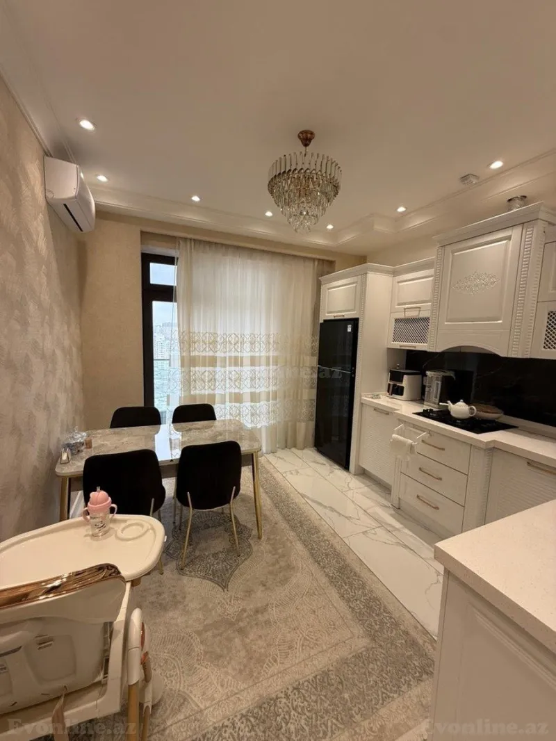 Satılır 3 otaqlı Mənzil Yeni tikili 148 m² 8 Noyabr m. - şəkil 17