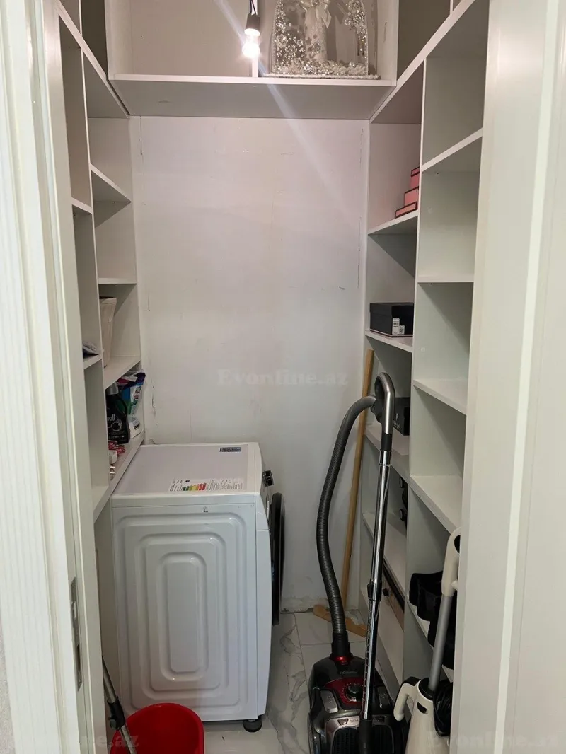 Satılır 3 otaqlı Mənzil Yeni tikili 148 m² 8 Noyabr m. - şəkil 23