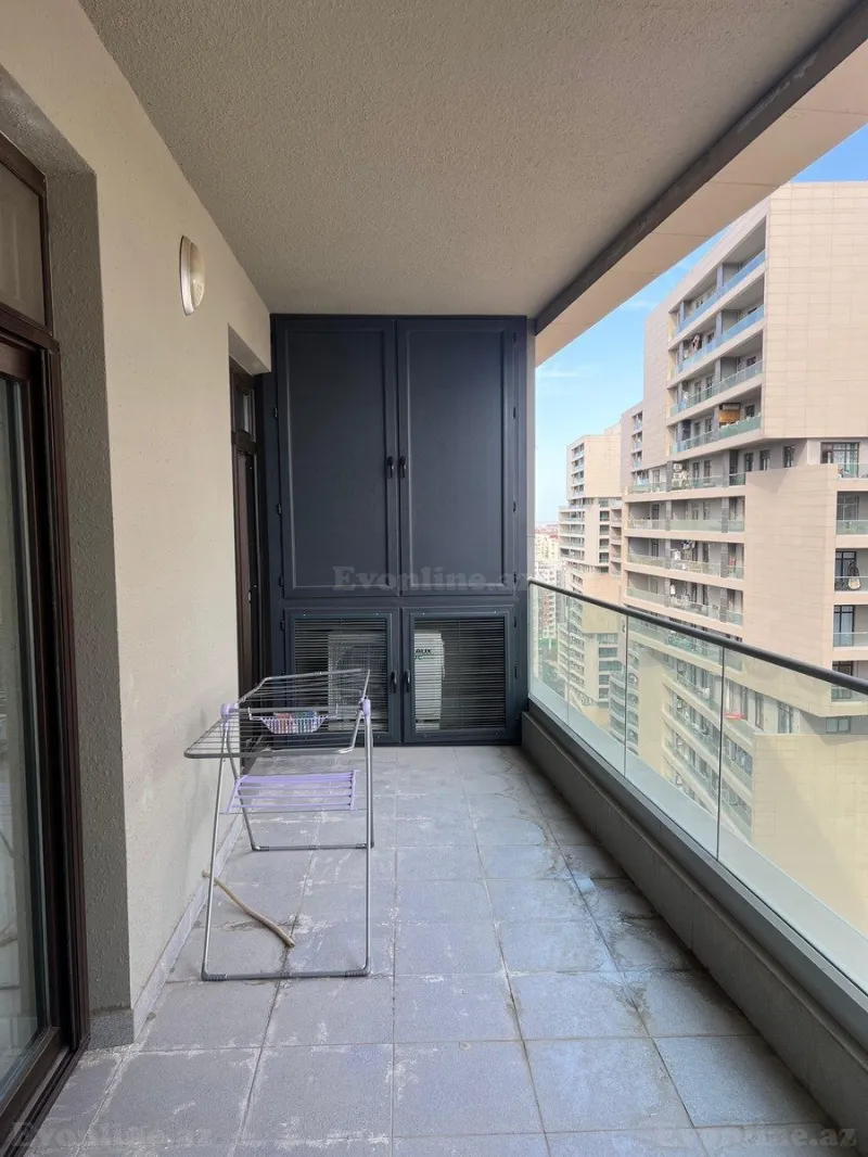 Satılır 3 otaqlı Mənzil Yeni tikili 148 m² 8 Noyabr m. - şəkil 27