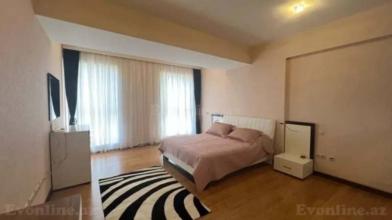 Kirayə verilir 4 otaqlı Mənzil Yeni tikili 200 m² Nəsimi r. - şəkil 8