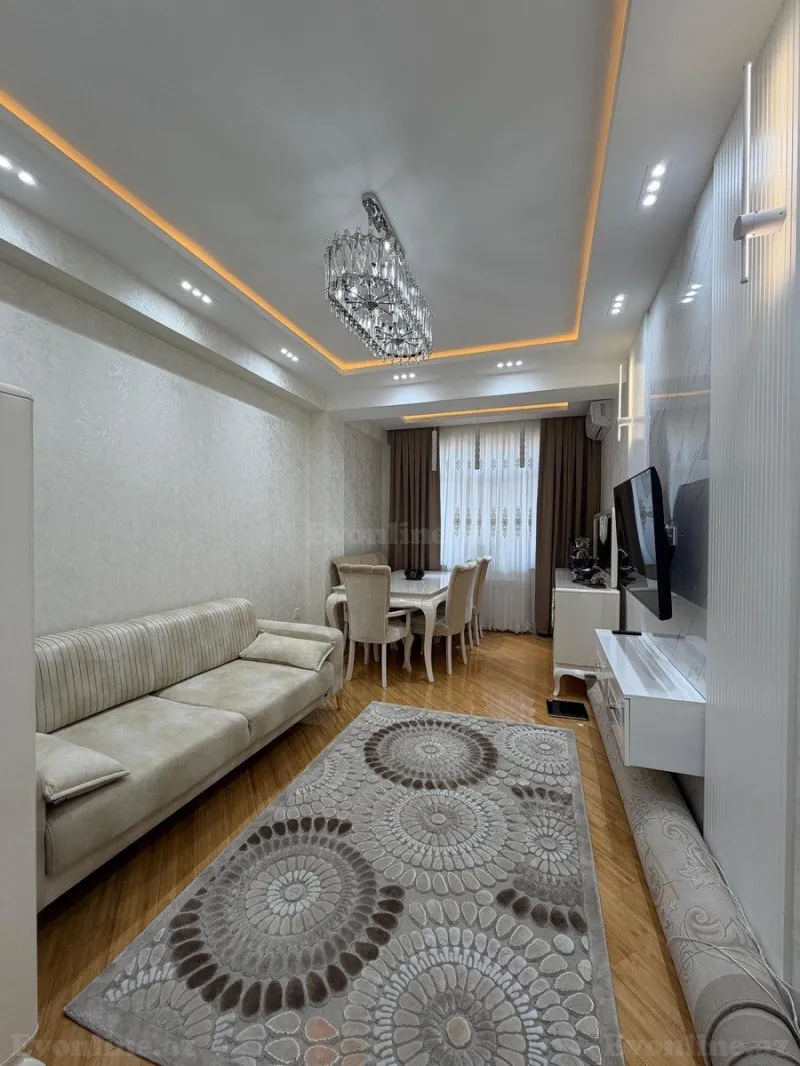 3 otaqlı Mənzil 91 m² 3-cü mikrorayon Satılır