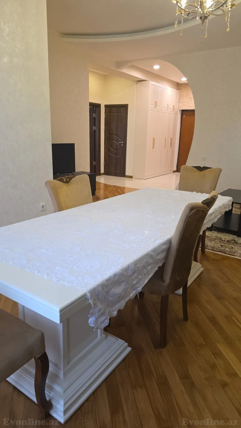 Kirayə verilir 3 otaqlı Mənzil Yeni tikili 120 m² Yasamal - şəkil 10