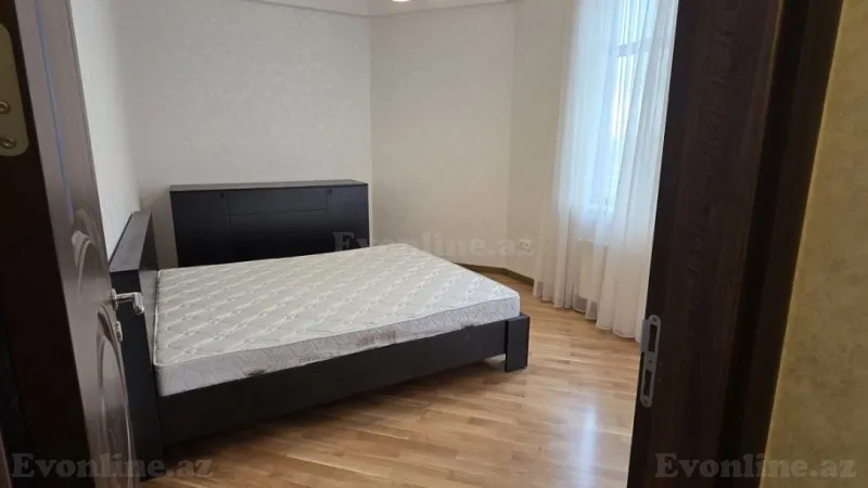 Kirayə verilir 3 otaqlı Mənzil Yeni tikili 120 m² Yasamal - şəkil 17