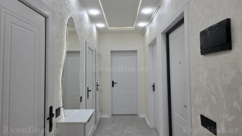3 otaqlı Mənzil 60 m² Həzi Aslanov m. Satılır