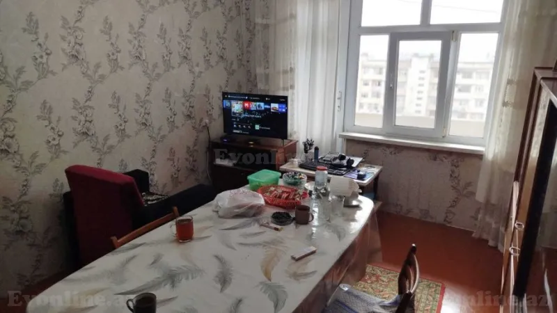 5 otaqlı Mənzil 110 m² Suraxanı r. Satılır