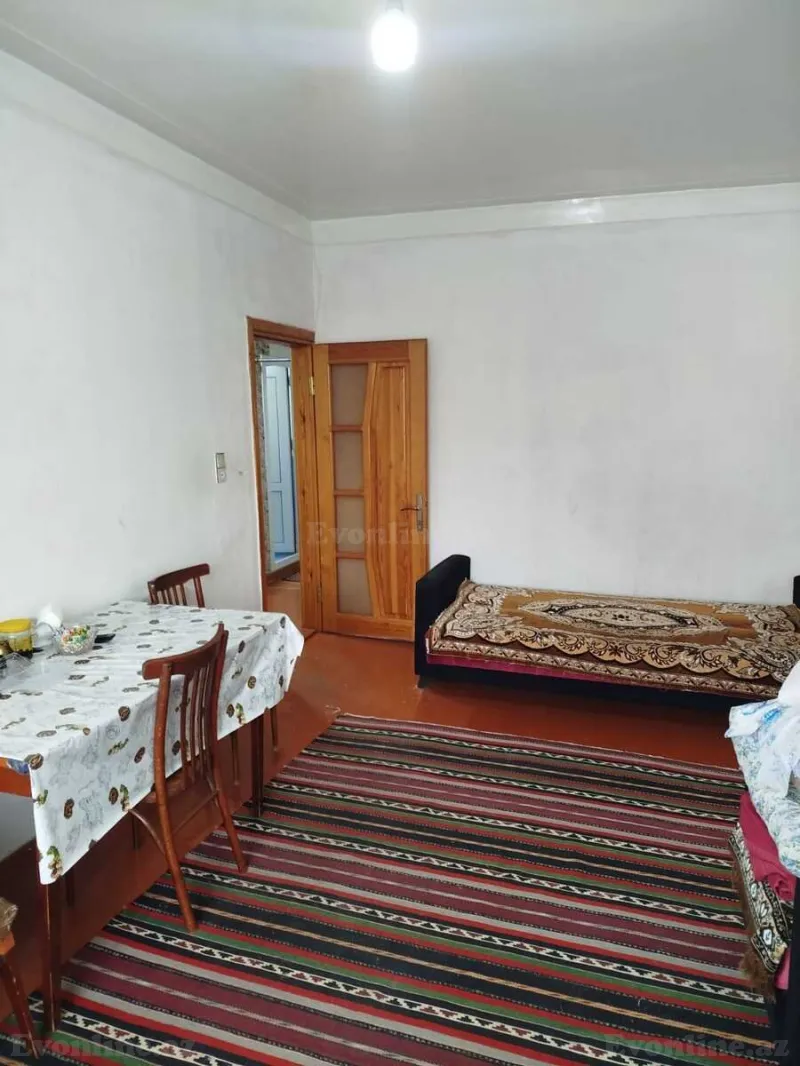 Satılır 5 otaqlı Mənzil Köhnə tikili 110 m² Suraxanı r. - şəkil 3