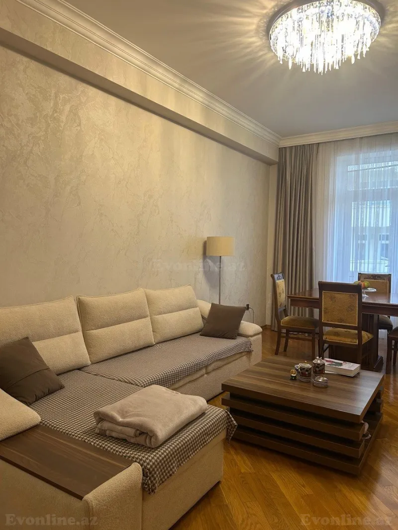 Kirayə verilir 2 otaqlı Mənzil Yeni tikili 85 m² Xətai m. - şəkil 3