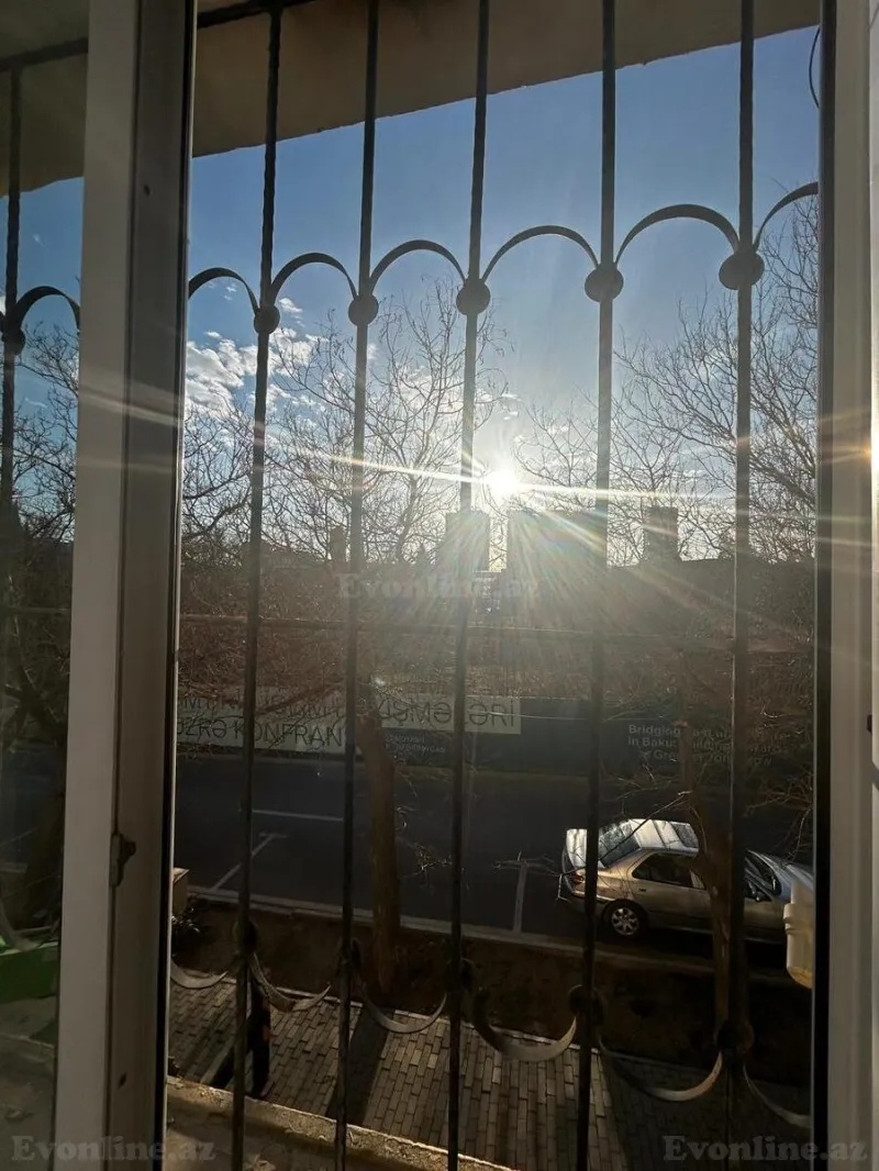 3 otaqlı Mənzil 70 m² Nəsimi r. Satılır
