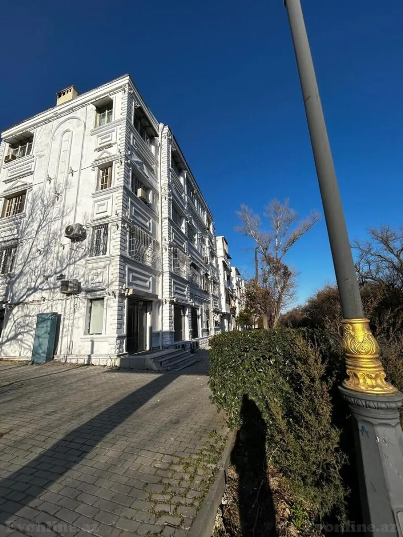 Satılır 3 otaqlı Mənzil Köhnə tikili 70 m² Nəsimi r. - şəkil 2