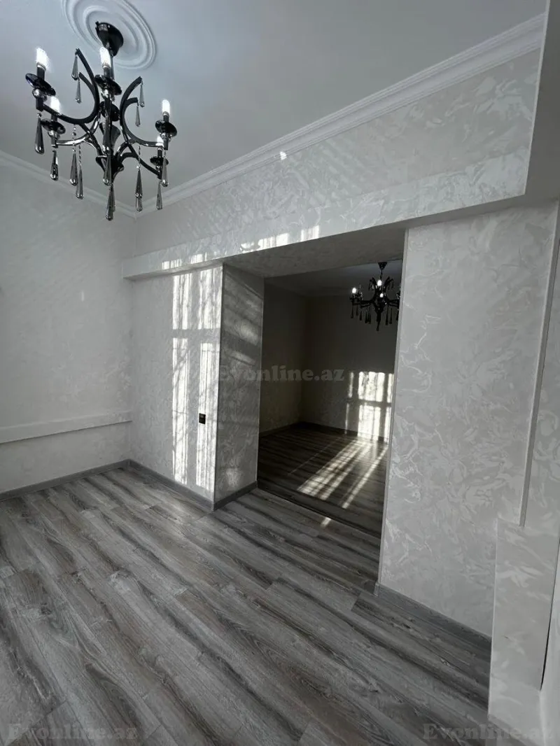 Satılır 3 otaqlı Mənzil Köhnə tikili 70 m² Nəsimi r. - şəkil 8