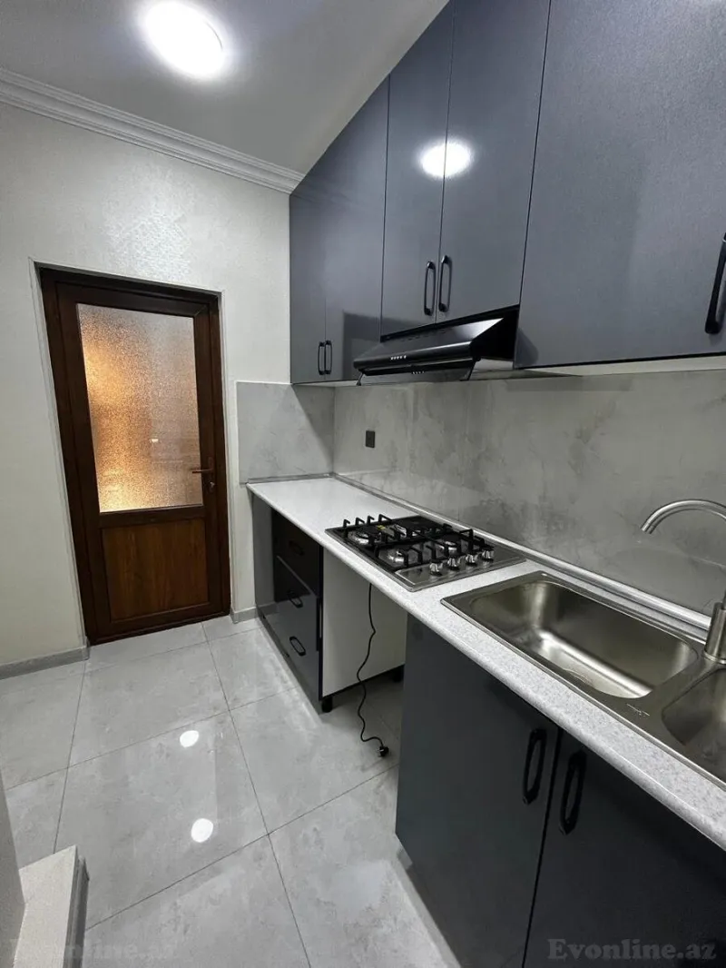 Satılır 3 otaqlı Mənzil Köhnə tikili 70 m² Nəsimi r. - şəkil 13