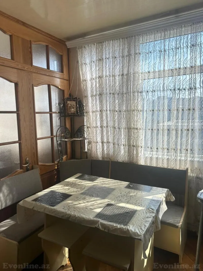 Satılır 3 otaqlı Mənzil Köhnə tikili 80 m² Nərimanov r. - şəkil 13