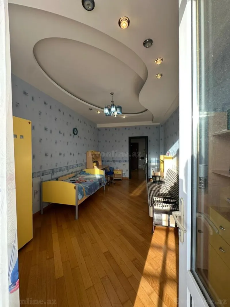 Kirayə verilir 4 otaqlı Mənzil Yeni tikili 145 m² Gənclik m. - şəkil 8