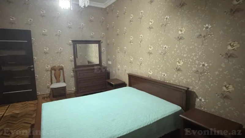 Kirayə verilir 3 otaqlı Mənzil Köhnə tikili 70 m² Nəsimi r. - şəkil 2