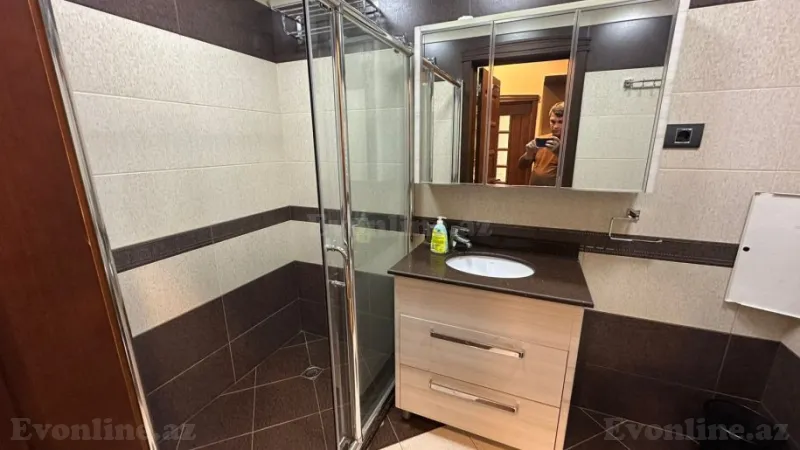 Satılır 3 otaqlı Mənzil Yeni tikili 85 m² Neftçilər m. - şəkil 3