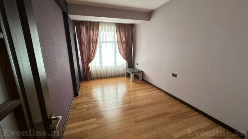 Satılır 3 otaqlı Mənzil Yeni tikili 85 m² Neftçilər m. - şəkil 6