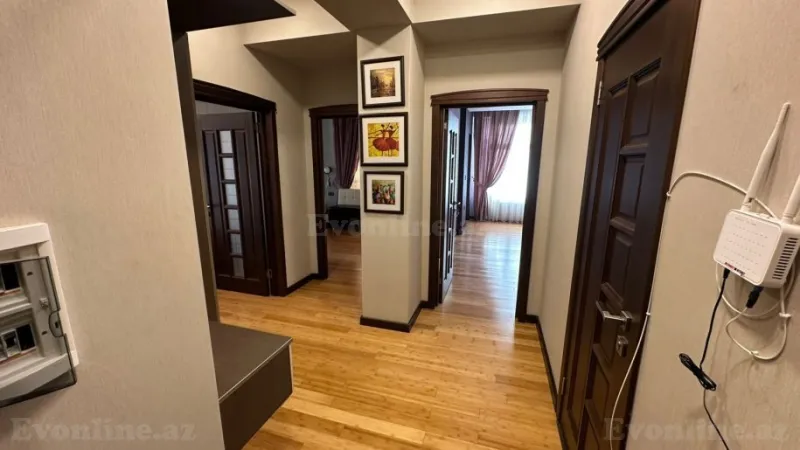 Satılır 3 otaqlı Mənzil Yeni tikili 85 m² Neftçilər m. - şəkil 10