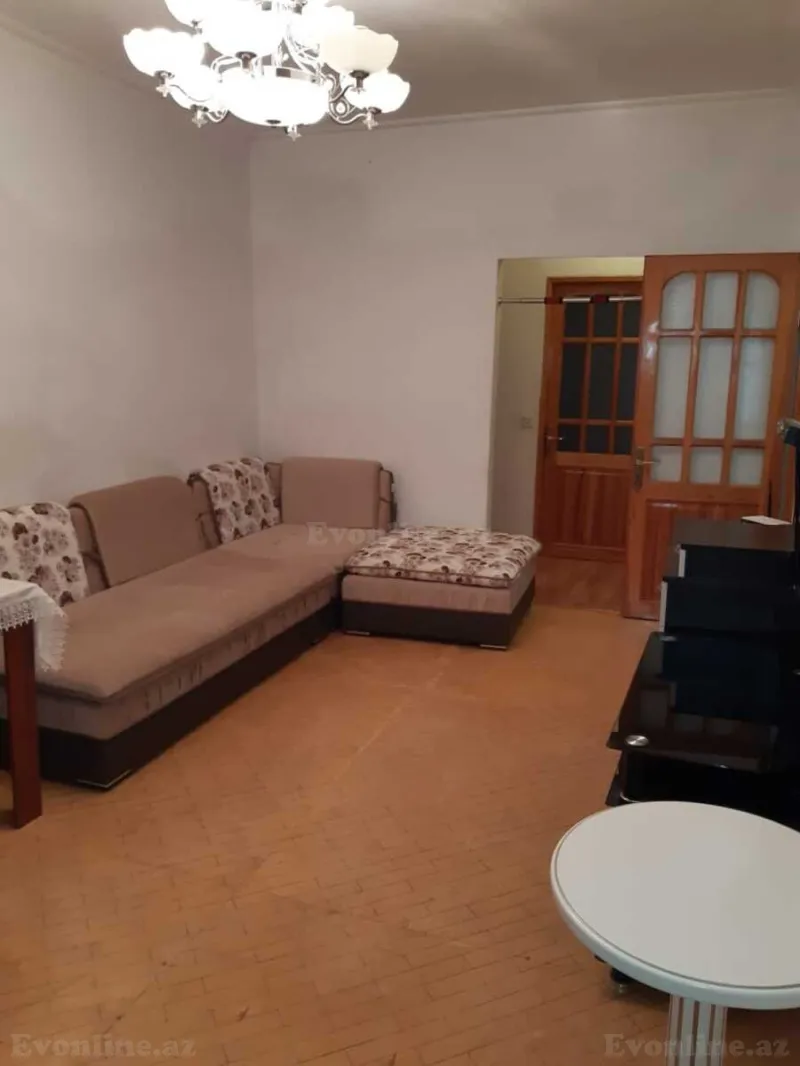 Kirayə verilir 2 otaqlı Mənzil Köhnə tikili 55 m² Memar Əcəmi m. - şəkil 2