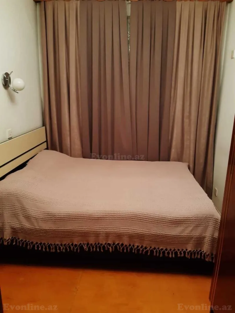 Kirayə verilir 2 otaqlı Mənzil Köhnə tikili 55 m² Memar Əcəmi m. - şəkil 5