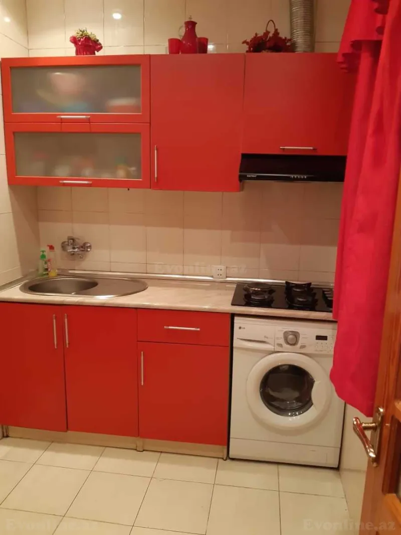Kirayə verilir 2 otaqlı Mənzil Köhnə tikili 55 m² Memar Əcəmi m. - şəkil 7