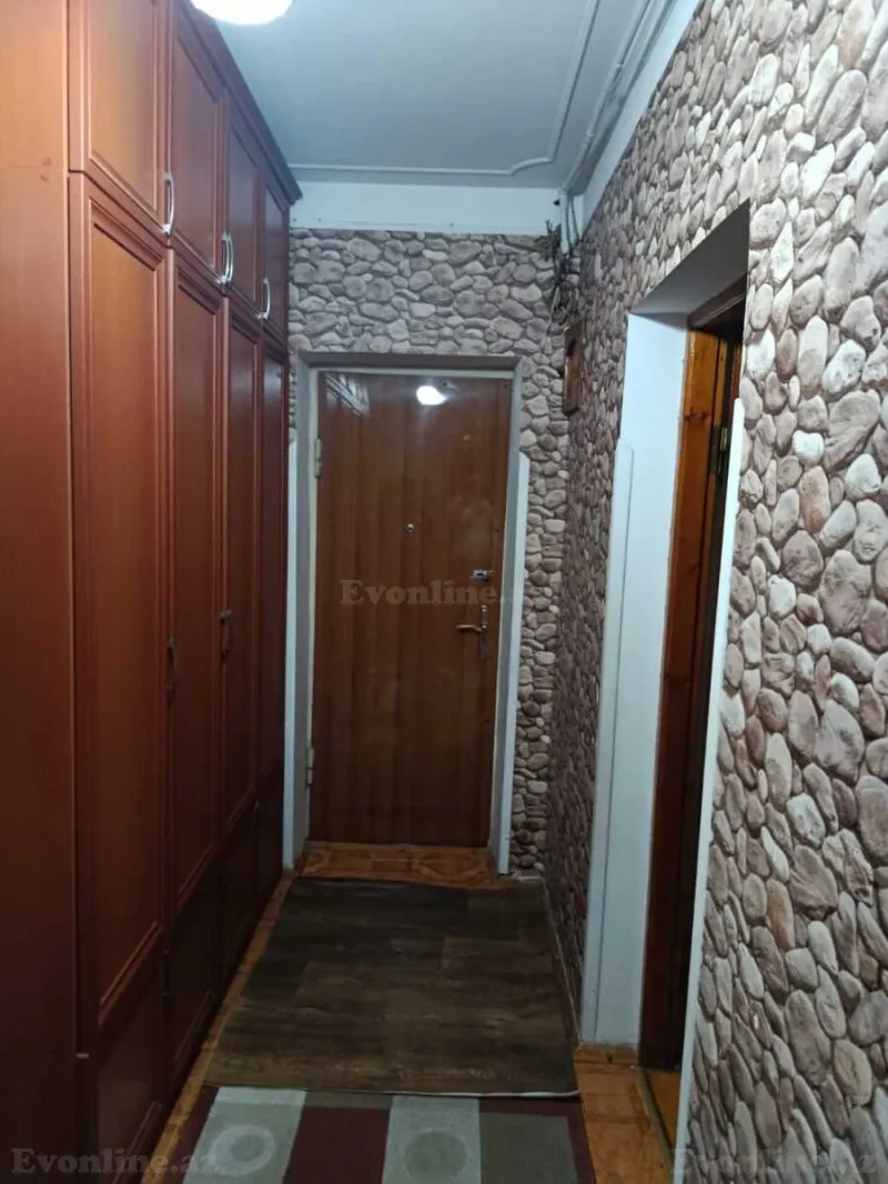 Satılır 4 otaqlı Mənzil Köhnə tikili 75 m² Qaraçuxur - şəkil 7
