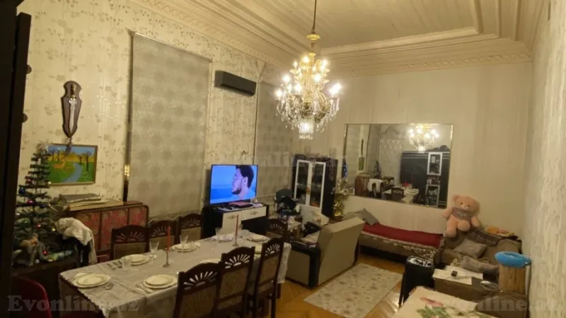 Satılır 3 otaqlı Mənzil Köhnə tikili 100 m² Yasamal - şəkil 4