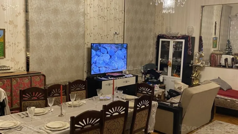 Satılır 3 otaqlı Mənzil Köhnə tikili 100 m² Yasamal - şəkil 5