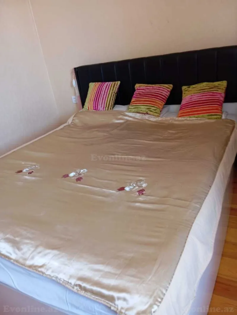 Kirayə verilir 2 otaqlı Mənzil Köhnə tikili 65 m² Sulutəpə - şəkil 4