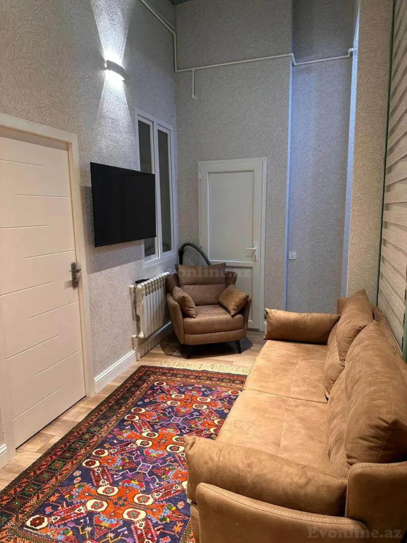 Kirayə verilir 2 otaqlı Mənzil Köhnə tikili 80 m² Nizami m. - şəkil 18