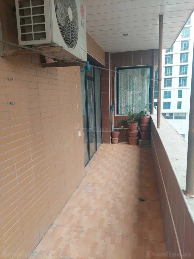 Satılır 3 otaqlı Mənzil Yeni tikili 150 m² Xətai m. - şəkil 14