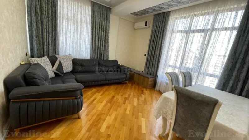 3 otaqlı Mənzil 120 m² Yasamal Kirayə verilir