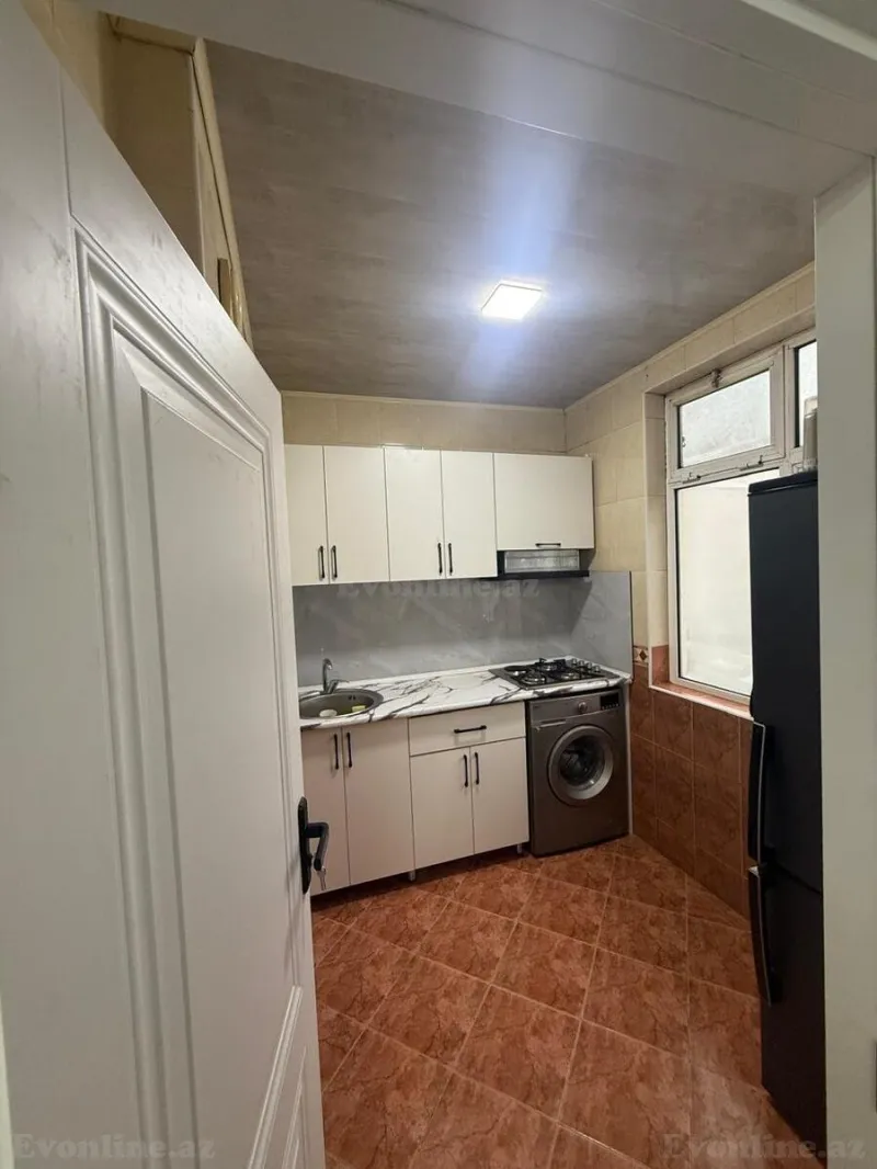 Satılır 3 otaqlı Mənzil Köhnə tikili 75 m² 4-cü mikrorayon - şəkil 8