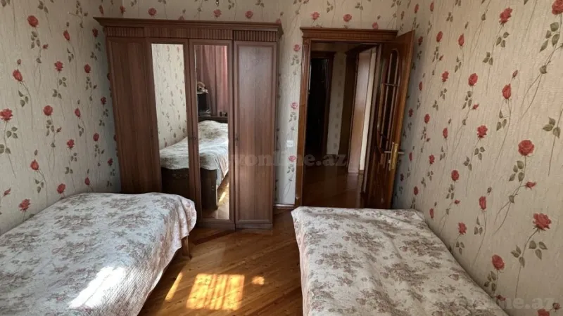 Satılır 3 otaqlı Mənzil Köhnə tikili 80 m² Xətai r. - şəkil 7