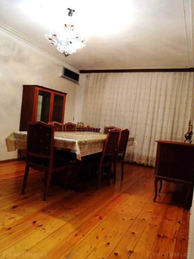 3 otaqlı Mənzil 100 m² Qara Qarayev m. Satılır