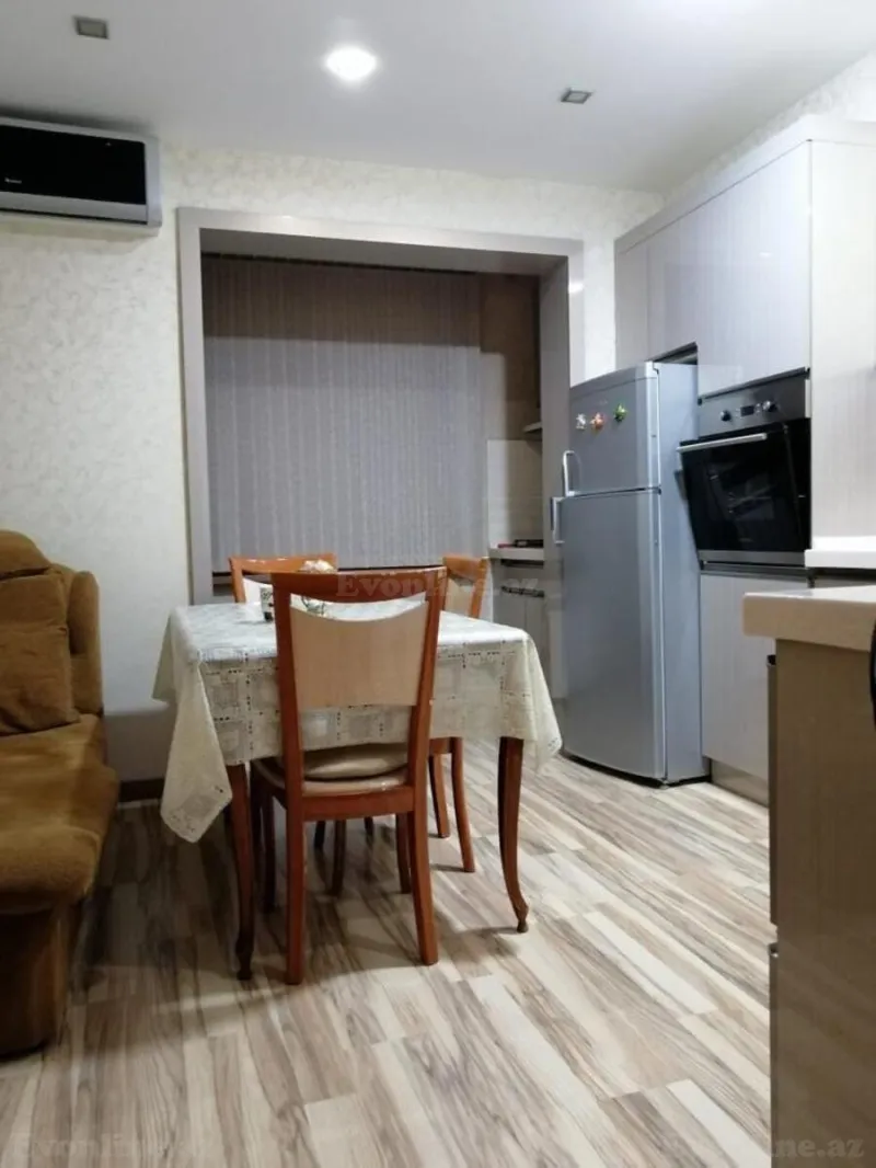 Satılır 3 otaqlı Mənzil Yeni tikili 100 m² Qara Qarayev m. - şəkil 4