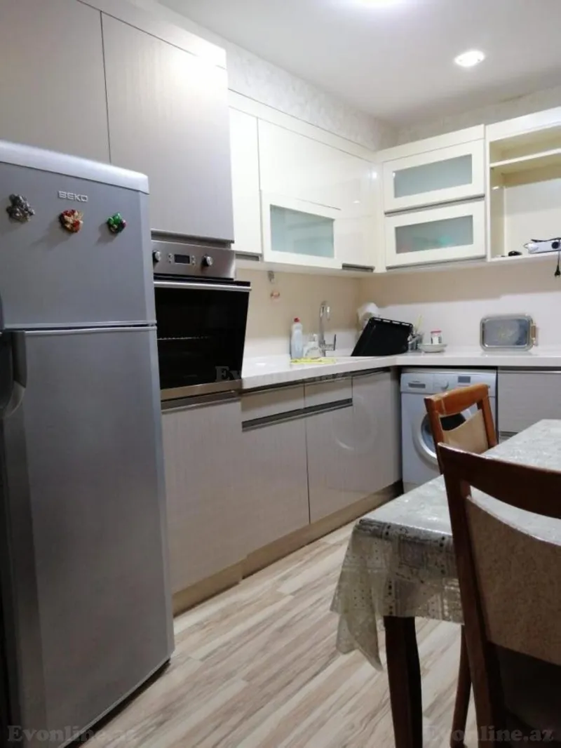 Satılır 3 otaqlı Mənzil Yeni tikili 100 m² Qara Qarayev m. - şəkil 7