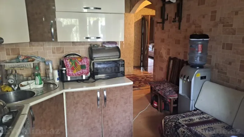 3 otaqlı Mənzil 80 m² Əhmədli Satılır