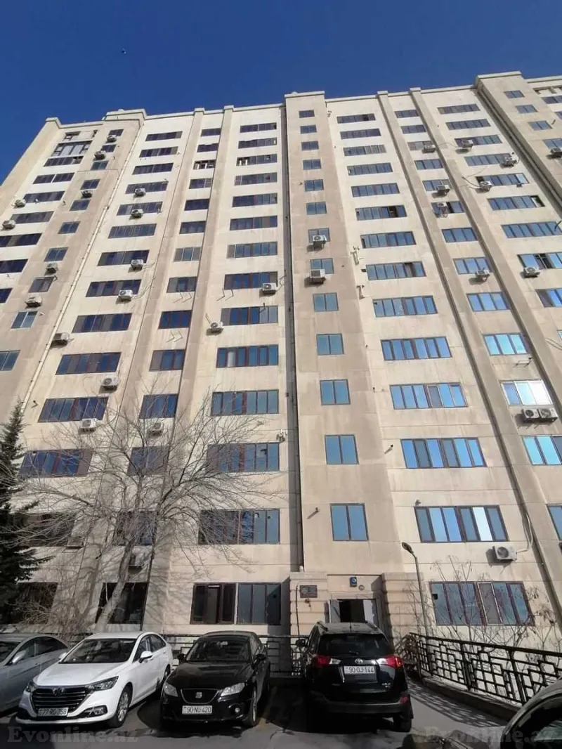 3 otaqlı Mənzil 78 m² Bayıl Satılır