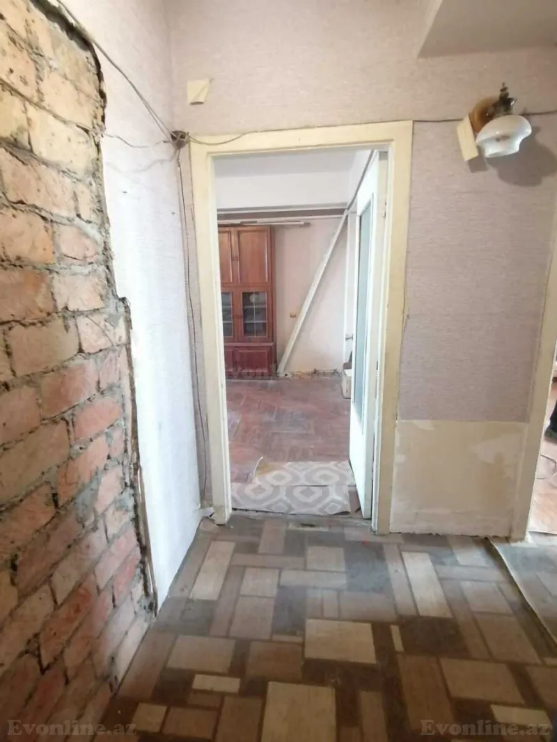 Satılır 3 otaqlı Mənzil Köhnə tikili 78 m² Bayıl - şəkil 9