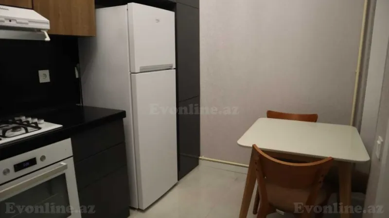 Kirayə verilir 3 otaqlı Mənzil Yeni tikili 105 m² 28 May m. - şəkil 9