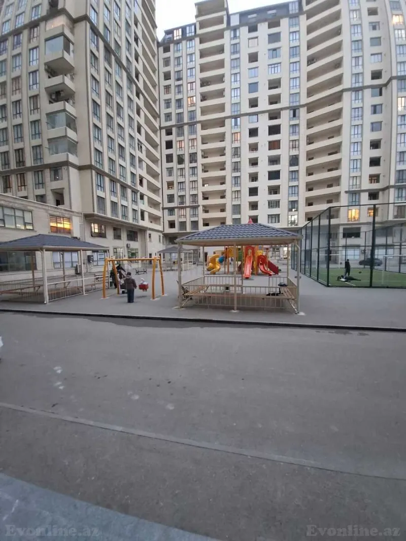 Kirayə verilir 3 otaqlı Mənzil Yeni tikili 105 m² 28 May m. - şəkil 15