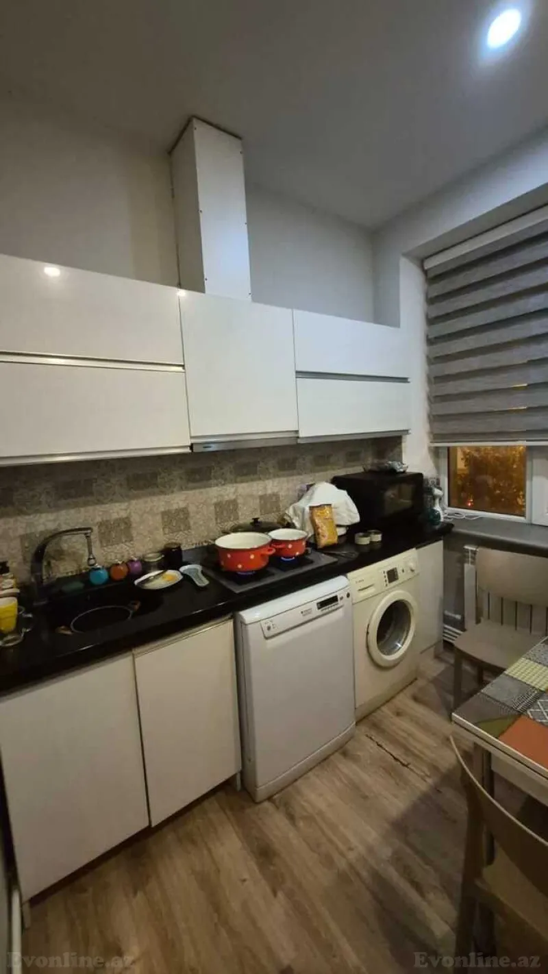 Satılır 3 otaqlı Mənzil Köhnə tikili 70 m² Nizami m. - şəkil 11